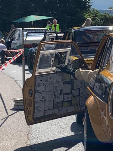 60EBC767-A4A2-4649-8270-DD89AF4547CD